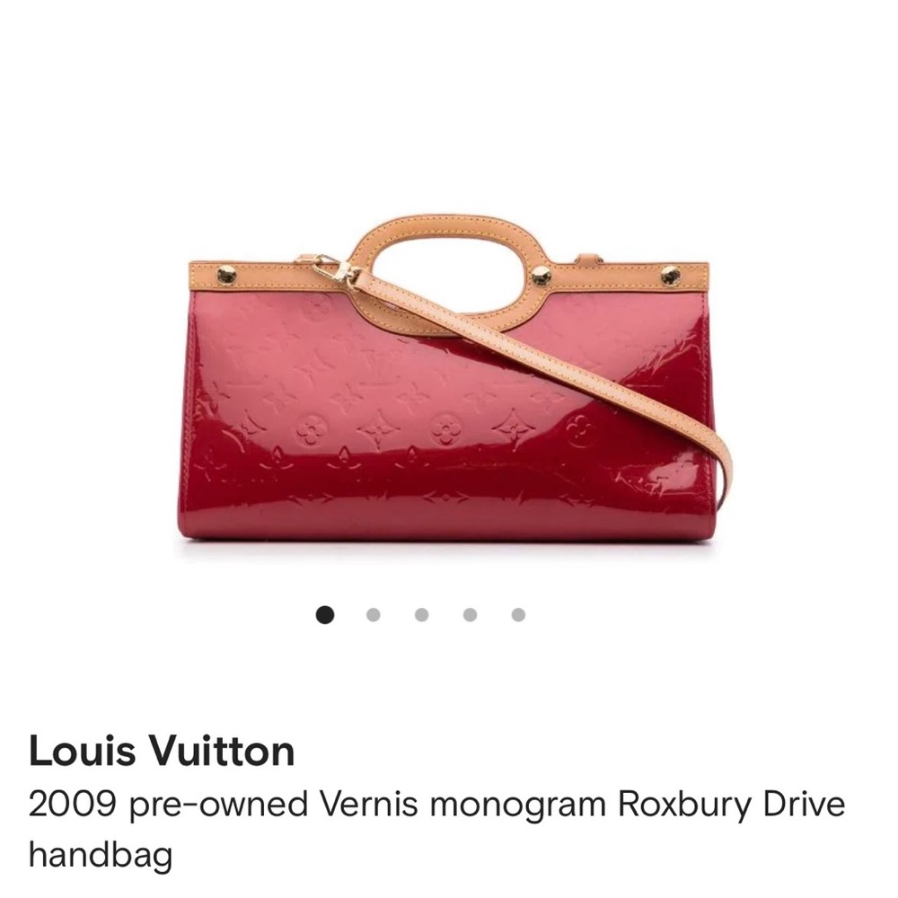 LV bag , condition like new , not using